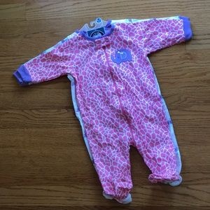 Brand new - 2pk Gerber sleepers for baby girl